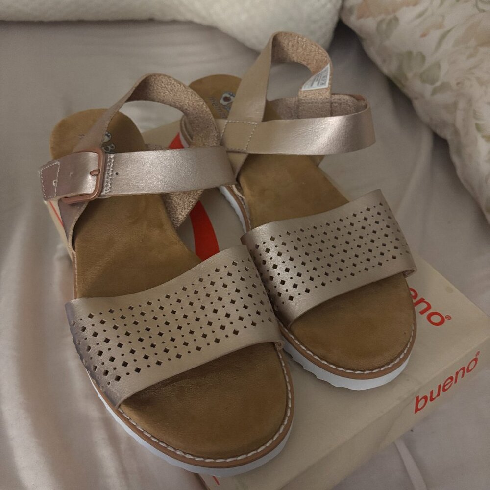 BOBS Skechers Memory Foam Sandals - Chrome Nude Pink